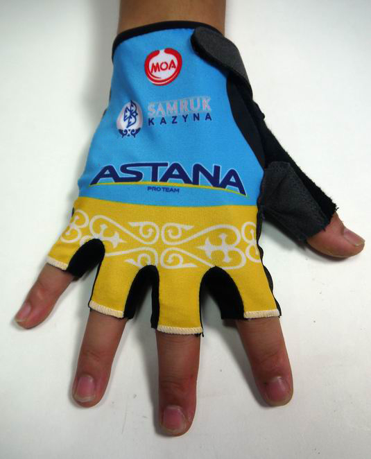 Hundschuhe Astana 2015